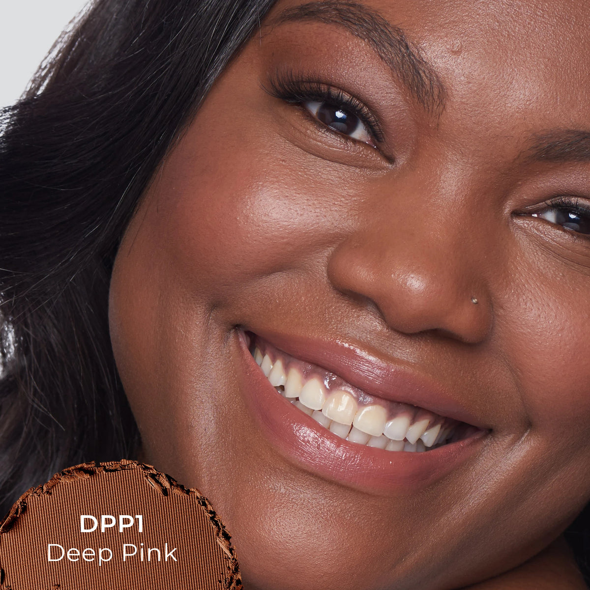 Woman wearing  DPP1 