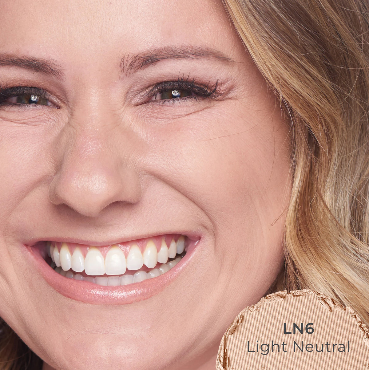 Woman wearing LN6 